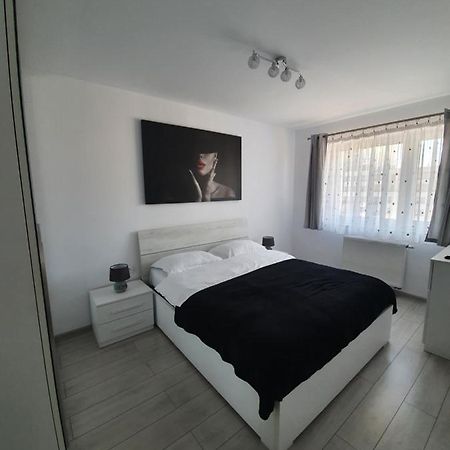 Apartament Coresi Promenada Coresi Brassó Kültér fotó